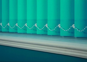 LL_Vertical_Carnival_Turquoise_1