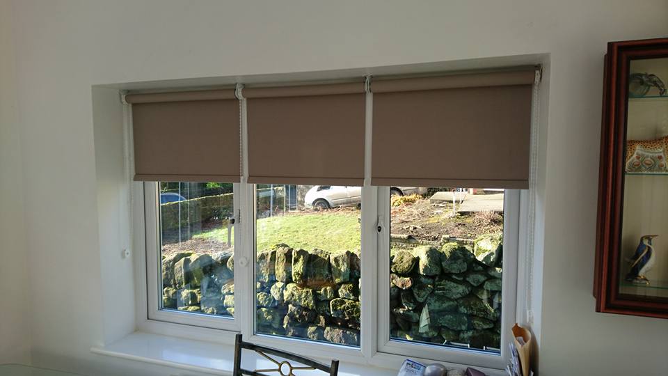 Colourtex Brownie Roller Blinds, Matlock