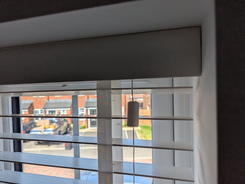 blinds fitted in a bay window